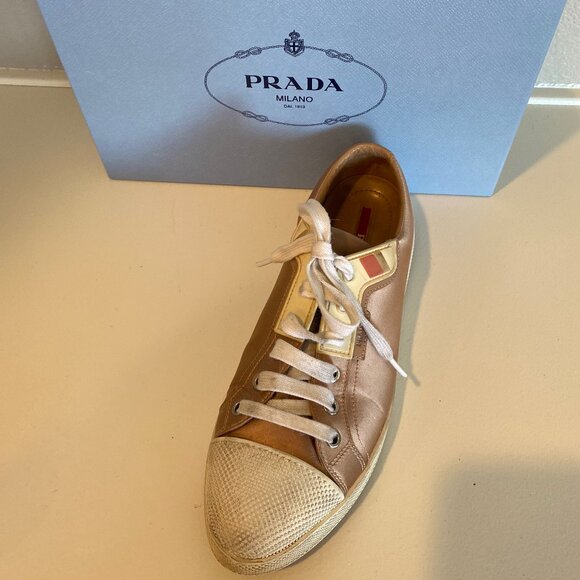 PRADA WOMEN'S SNEAKERS SIZE 38, US 8 - Picture 2 of 8